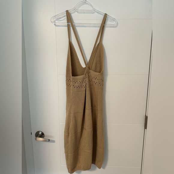 H&M dress - Picture 3 of 3